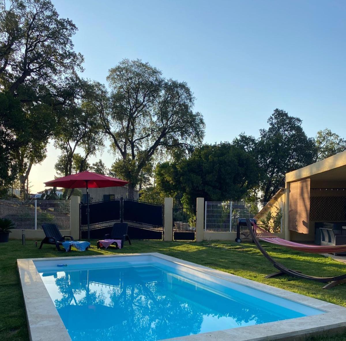 Agreable Rez De Jardin Avec Piscine Et Jacuzzi Apartment Cervione Exterior photo